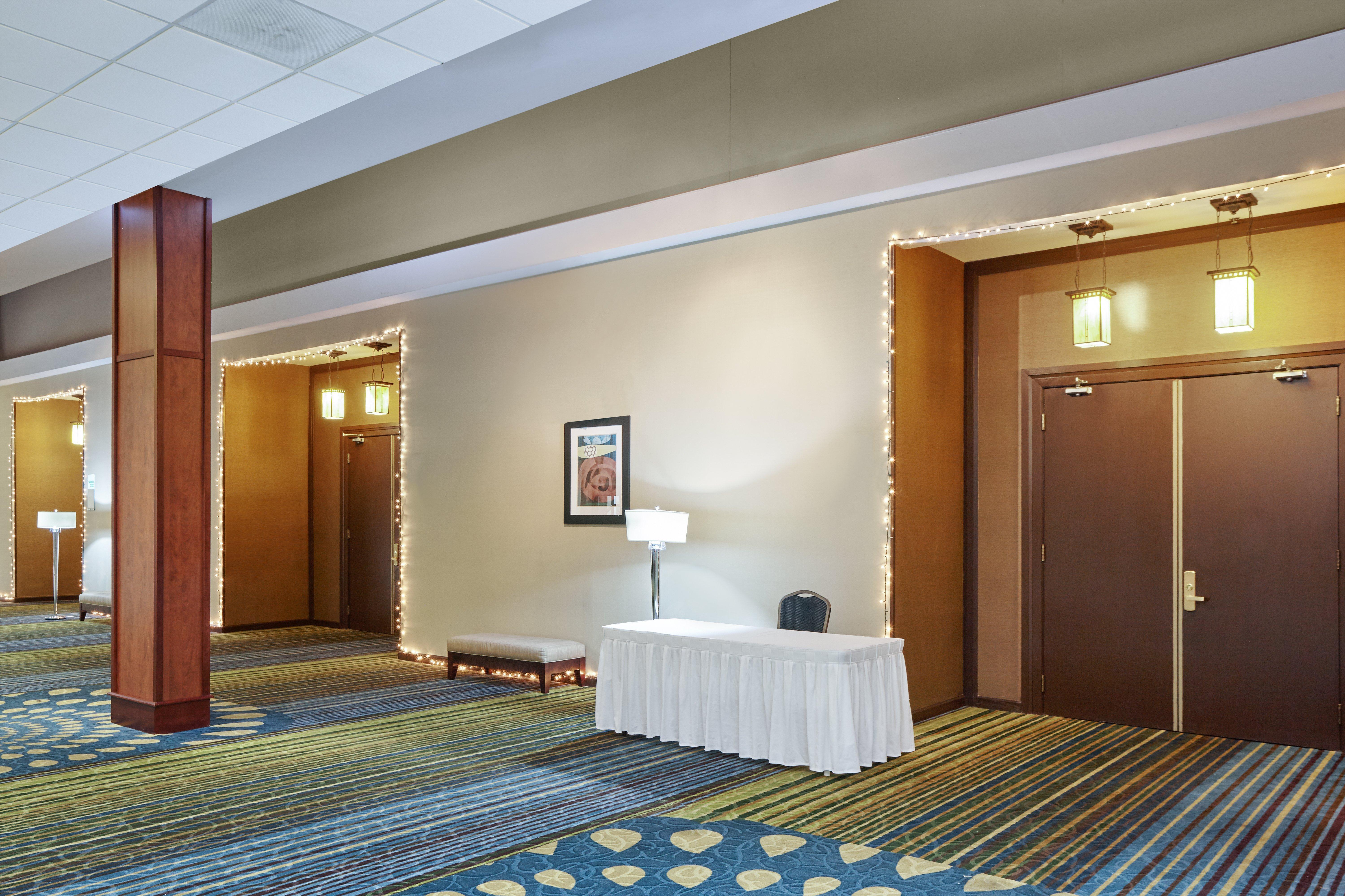 Holiday Inn Chicago Matteson Conference Center, An Ihg Hotel מראה חיצוני תמונה