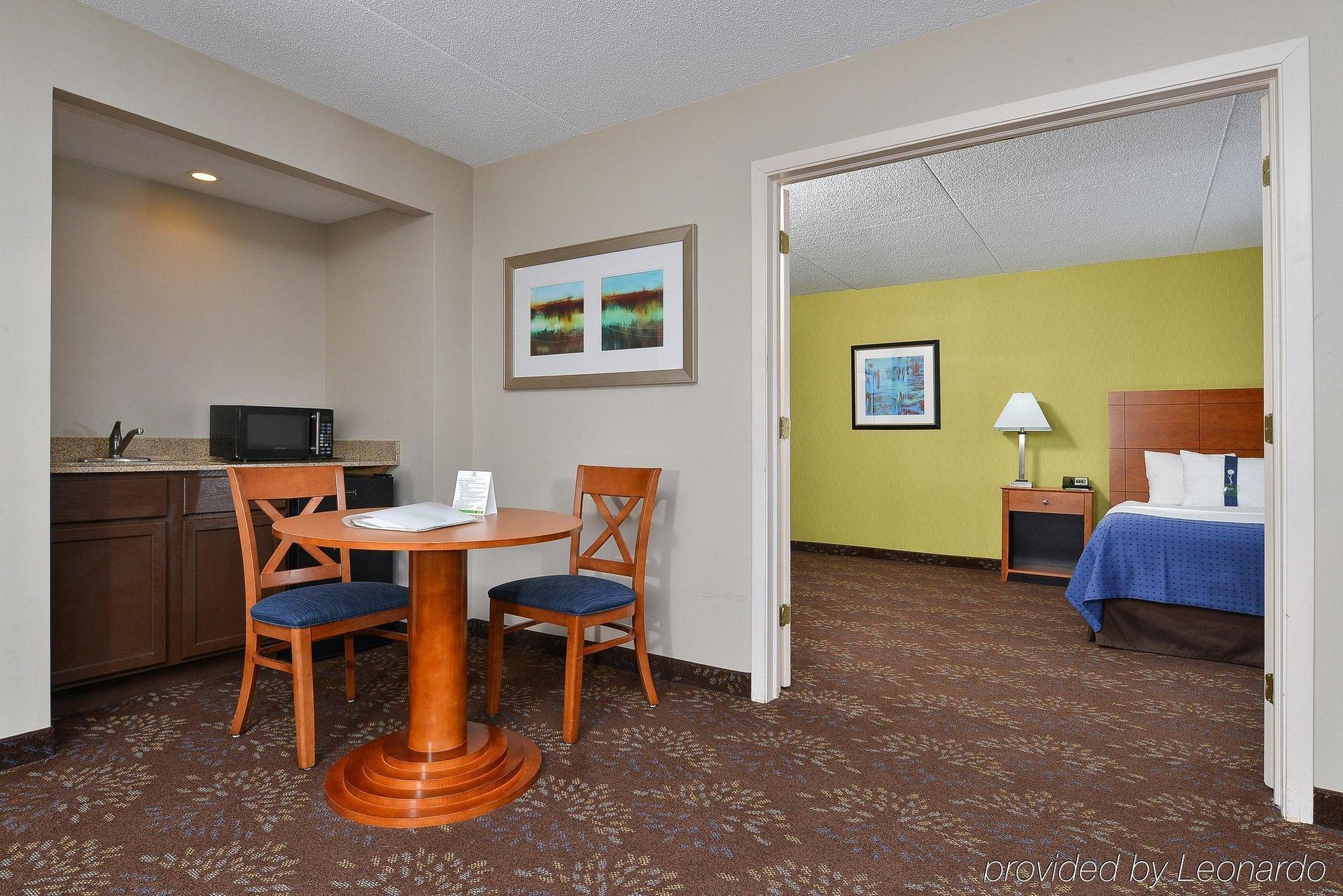 Holiday Inn Chicago Matteson Conference Center, An Ihg Hotel מראה חיצוני תמונה